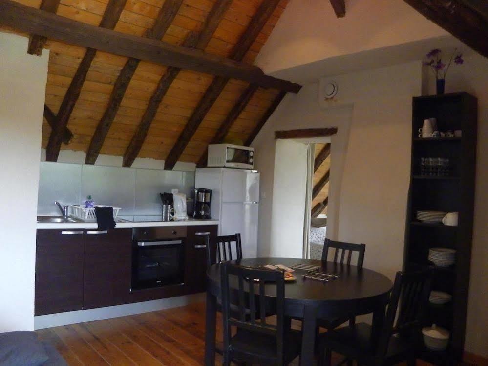 Domaine Du Moulin De Champie - Versailles - Gites & Suites Feucherolles Εξωτερικό φωτογραφία